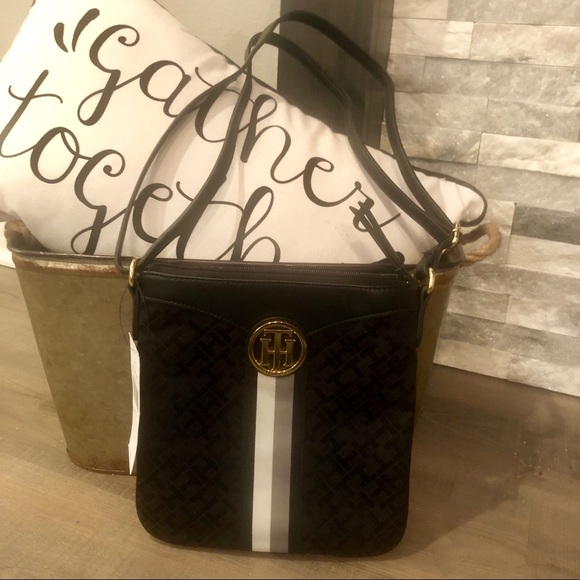 Tommy Hilfiger Handbags - NWT Tommy Hilfiger Black, Gray, & White xbody